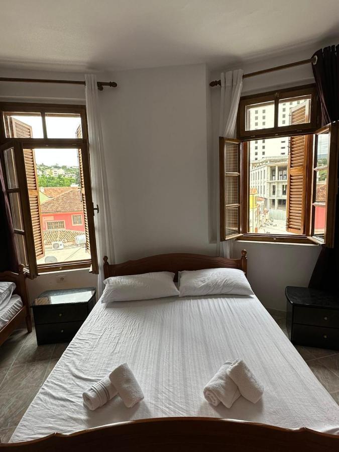 Central Charm Apartments Vlore Luaran gambar