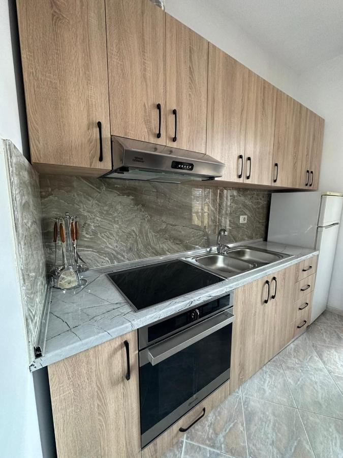 Central Charm Apartments Vlore Luaran gambar
