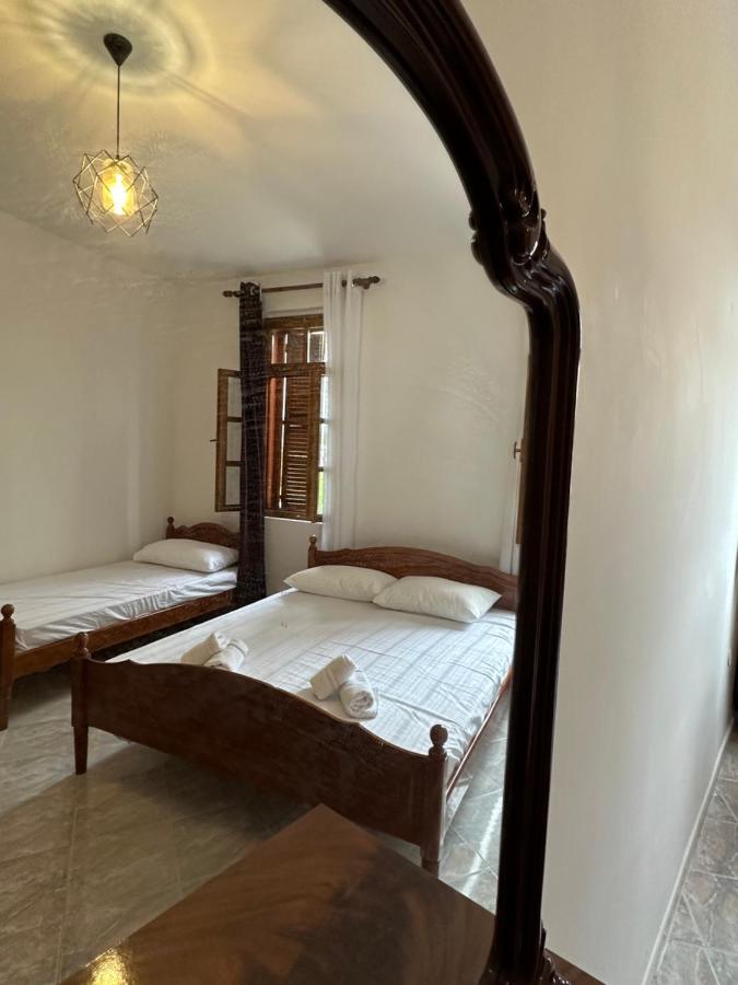Central Charm Apartments Vlore Luaran gambar